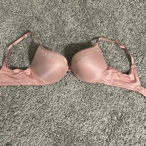 Victoria’s Secret, So Obsessed, 34C, lace decal, baby pink